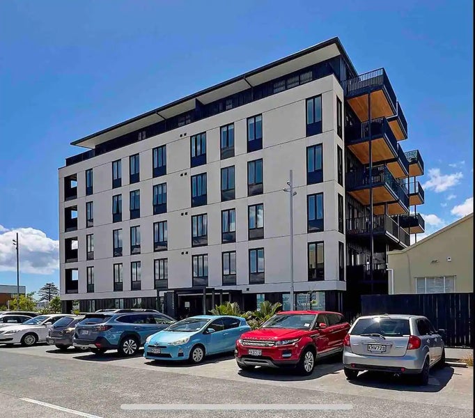 Hobsonville, 2 bedrooms