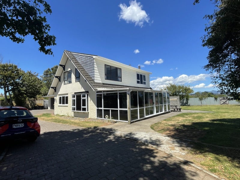 Image 1 of 22