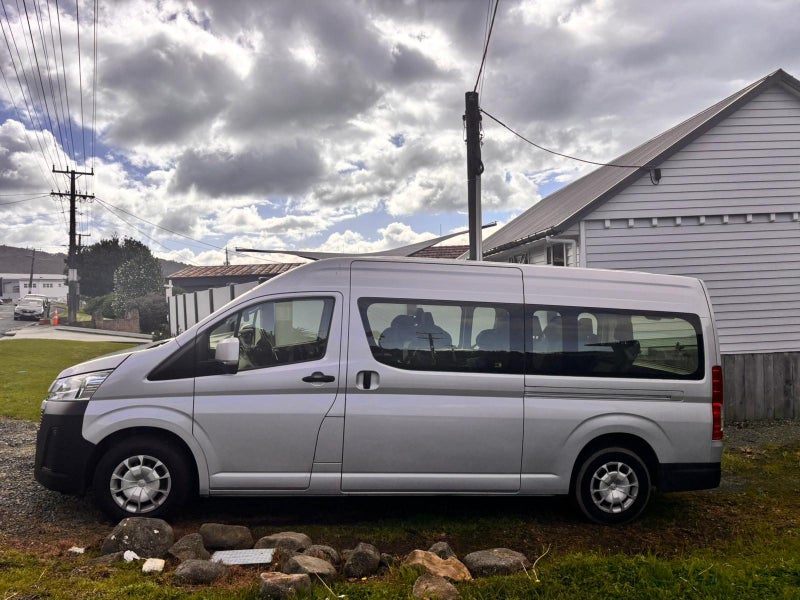 2021 Toyota Hiace Zx Mb | Trade Me Motors