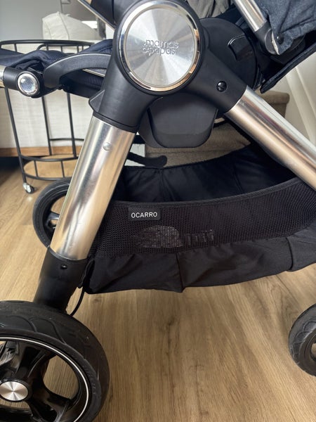 Stroller484134321789358084