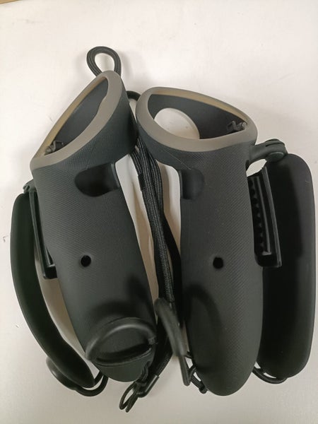 *$1 RESERVE*Pair of VR Controller Handles Black #B18188474-21 Carousel 1