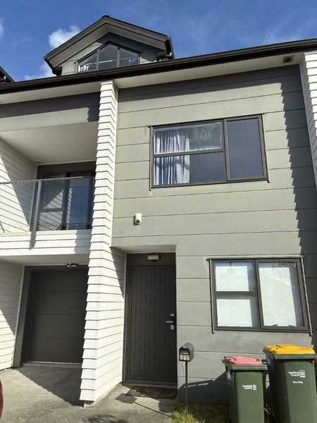 Image 1 of 14
