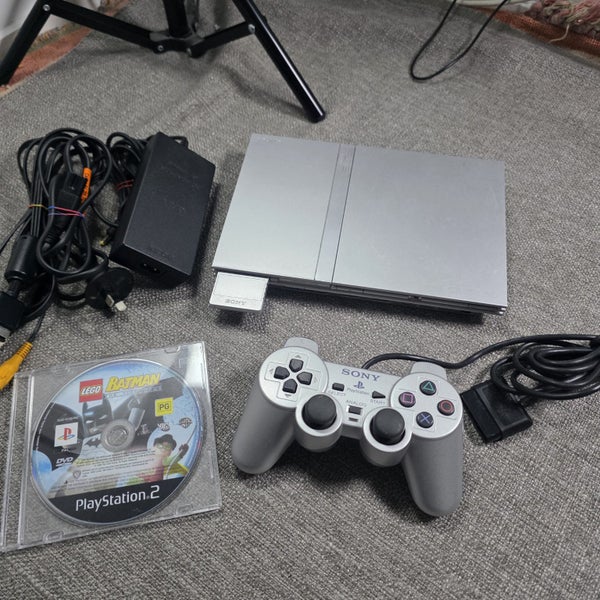 Playstation 2 Silver Console Bundle PS2 PAL + Lego Batman Carousel 1
