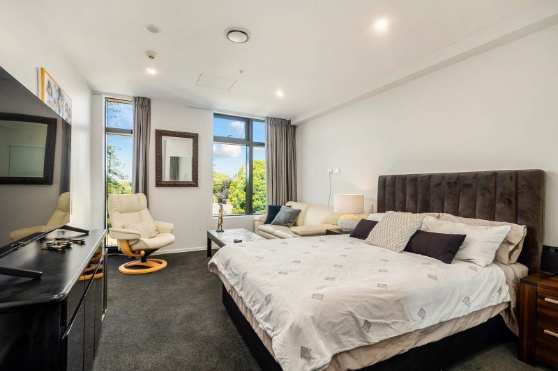 Epsom, 1 bedroom