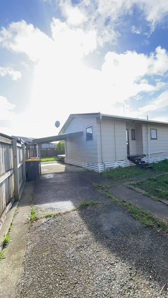 Image 1 of 14