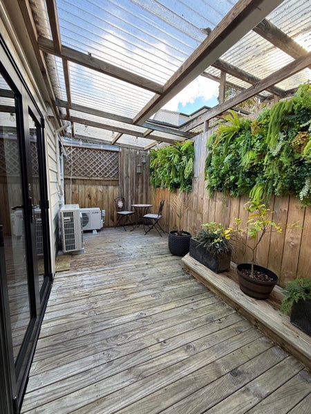 Image 1 of 11