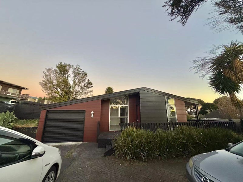 Image 1 of 18