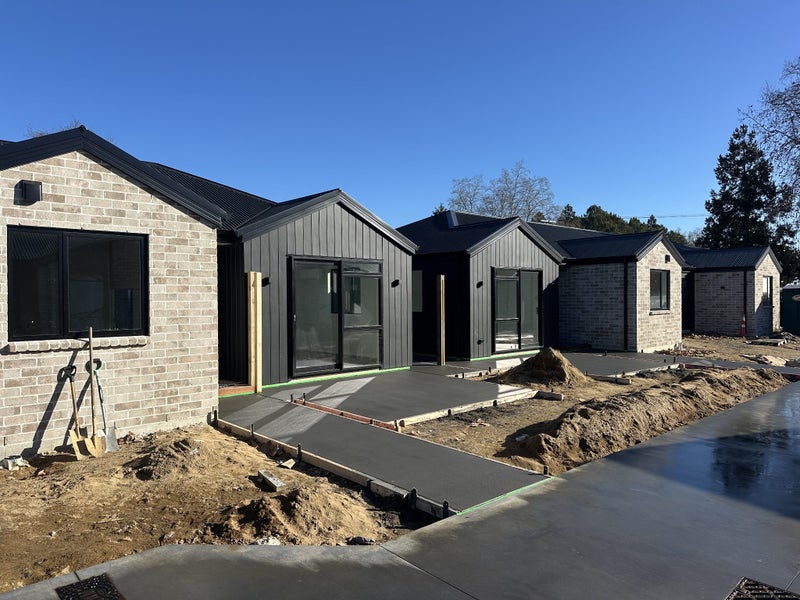 Image 1 of 25