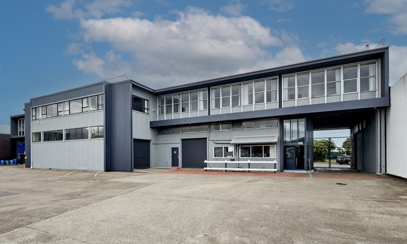 Image 1 of 10
