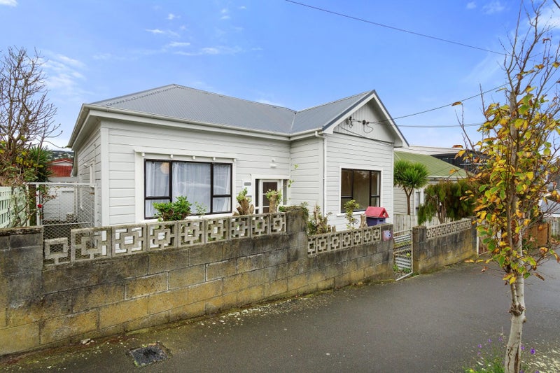 Image 1 of 18