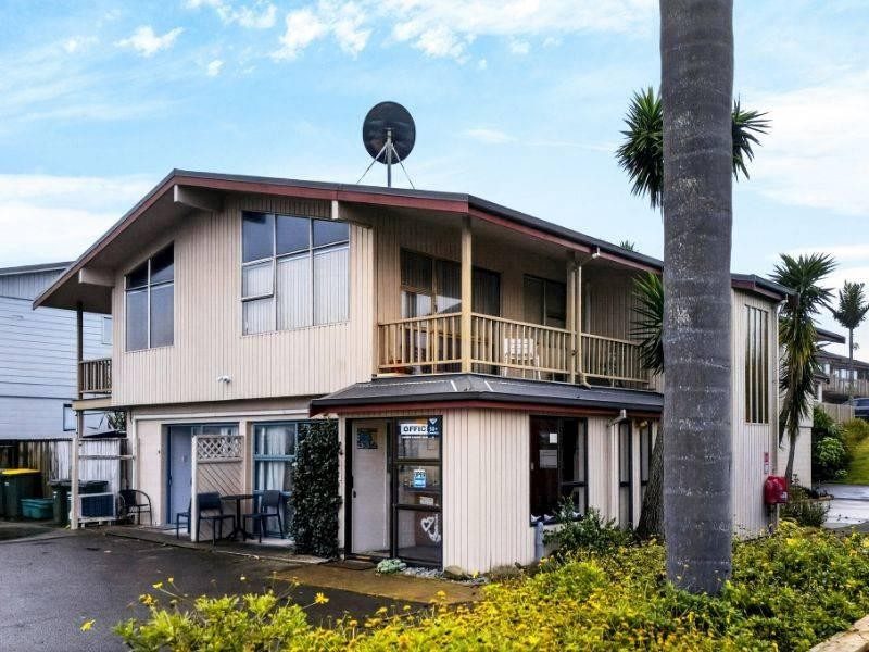 Beachside Lifestyle Motel Business in Ohope Carousel 2