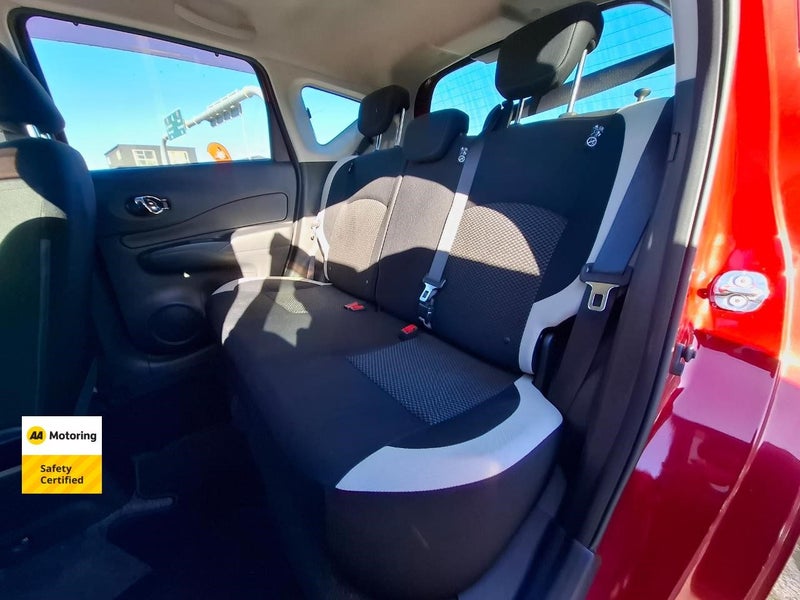 2017 Nissan Note E-POWER4837760986684006410