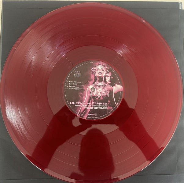 QUEEN OF THE DAMNED OST Vinyl 2LP (Blood Red 2LP) Carousel 4