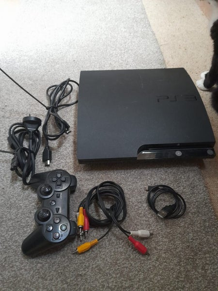 Ps3 console control plugs and power cords Carousel 1