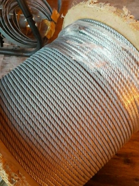 Surplus Electrical Items. Carousel 16