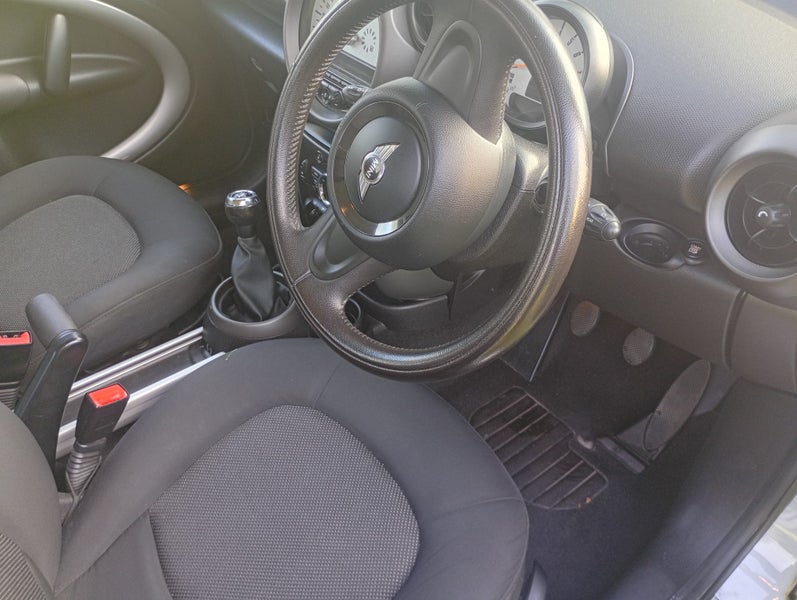 2012 MINI Cooper Crossover483776352098734085