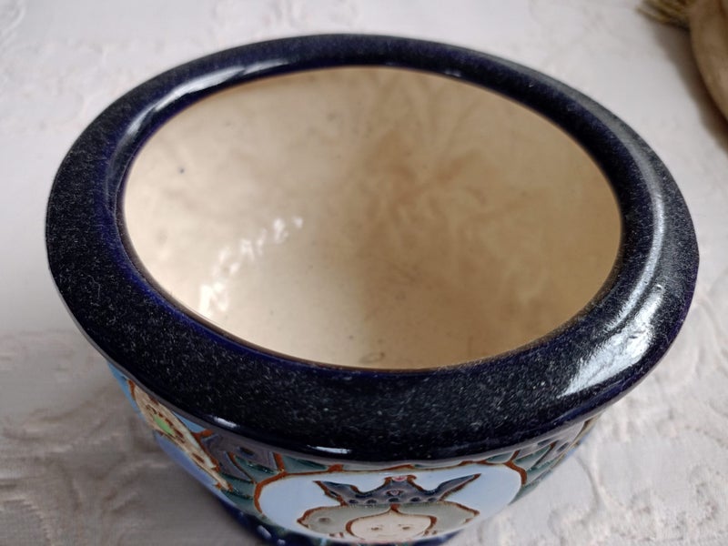 Rare Antique Imperial Amphora Czechoslovakia Lozenge Portrait VASE Jardiniere Carousel 2