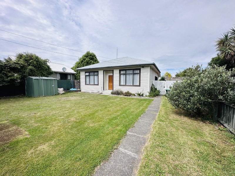 Image 1 of 18