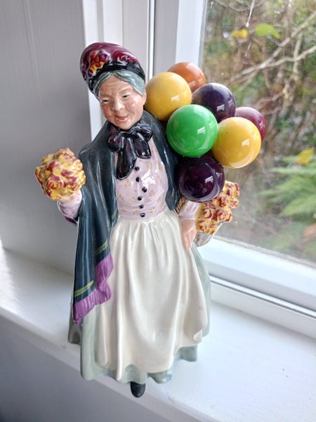 Vintage Royal Doulton "Biddy Pennyfarthing" figurine, model HN1843 Carousel 1