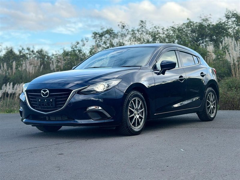 2015 Mazda Axela SKYACTIV 15S !! REVERSING CAME...