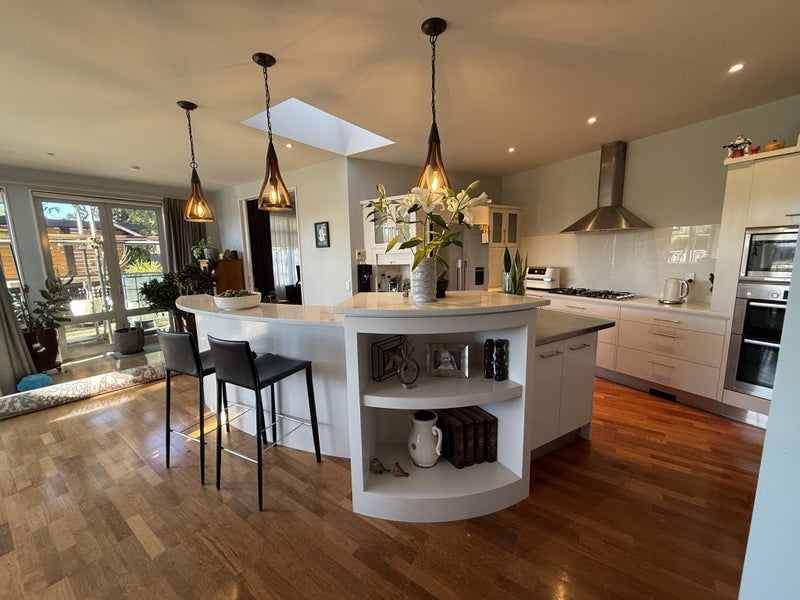 Complete kitchen - ready for pickup now483822521854218242