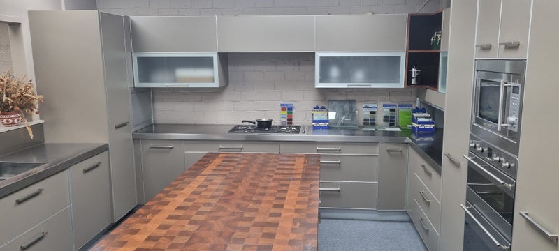 Kitchen483824485909800960