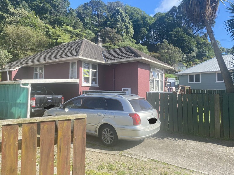 Image 1 of 8