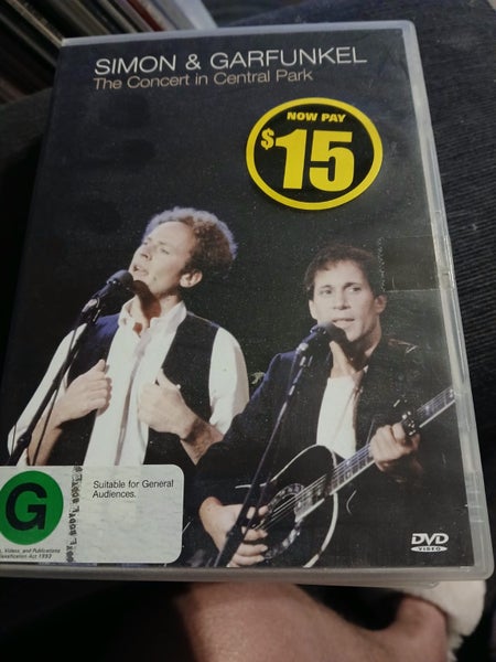 SIMON & GARFUNKEL CENTRAL PARK
