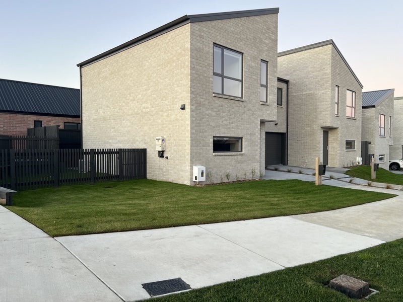 Image 1 of 15