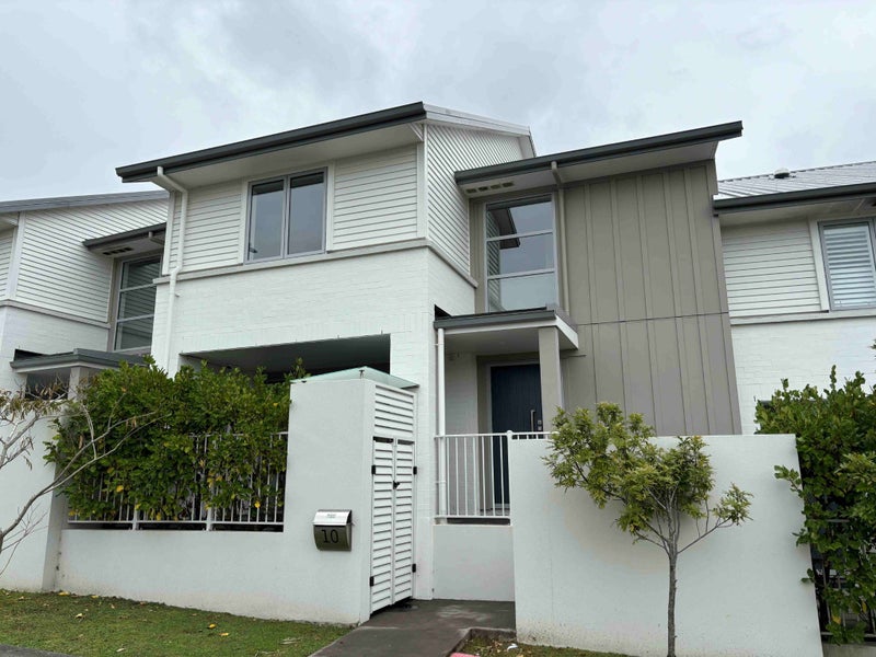 Image 1 of 20