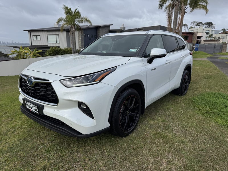 2024 Toyota Highlander Limited ZR 2.5PH/4WD