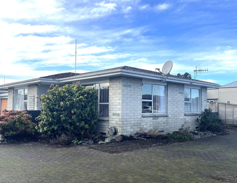 Image 1 of 10