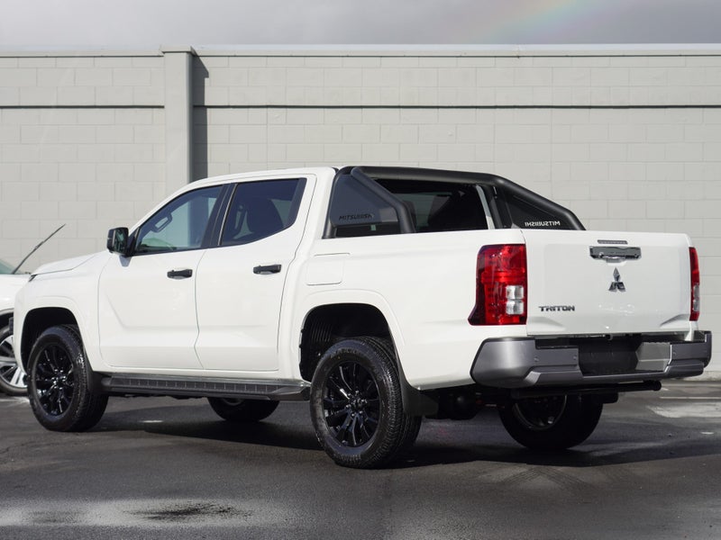 2026 Mitsubishi Triton DC WS 2.4D GLXS 4WD 6AT, photo 2
