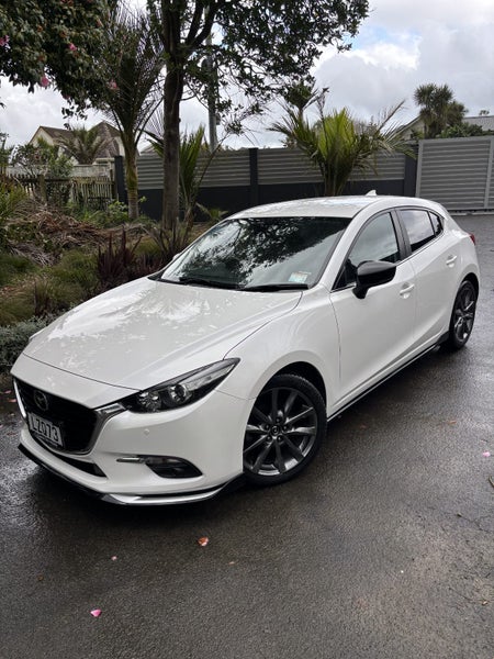 2019 Mazda 3 Sp25