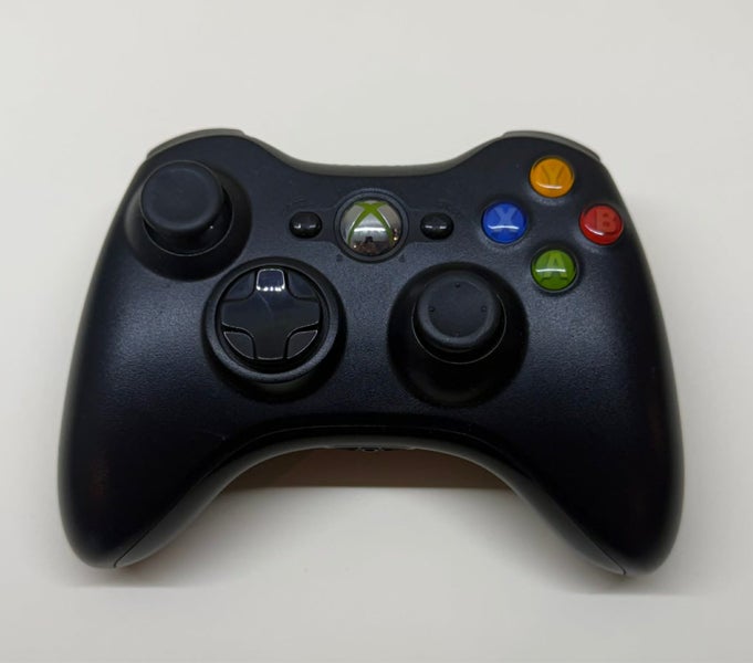 Xbox 360 Wireless Controller - Black Carousel 1