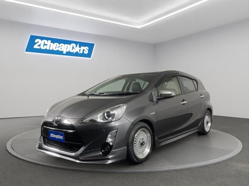 2014 Toyota Aqua Black soft leather selection
