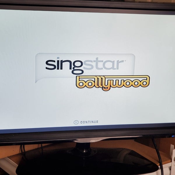 SINGSTAR BOLLYWOOD BOXED SET Carousel 10