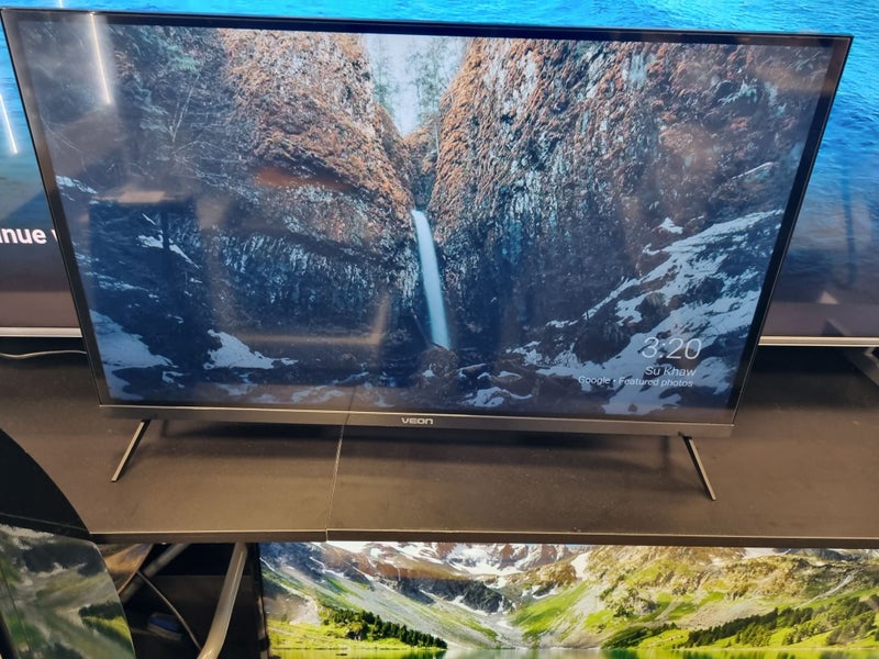 Veon 32" Smart TV VN32ID70 DLED Carousel 1
