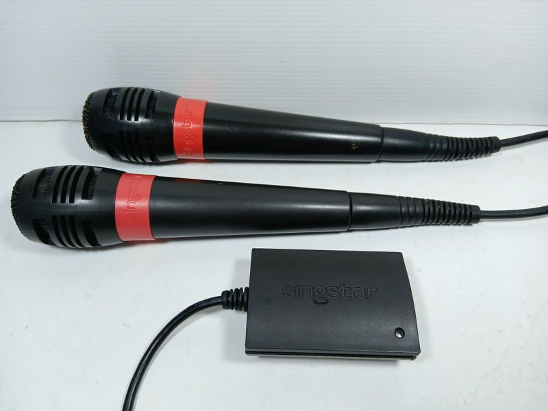 SingStar Microphones Carousel 1