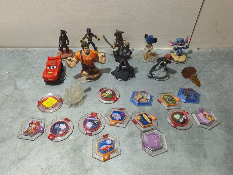 bulk Disney Infinity Figures Carousel 2