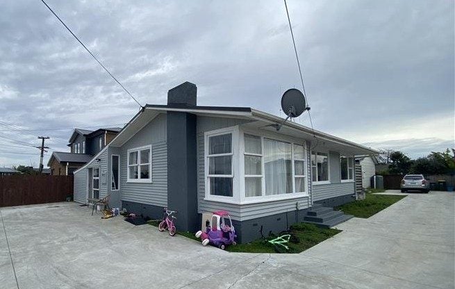 Image 1 of 14
