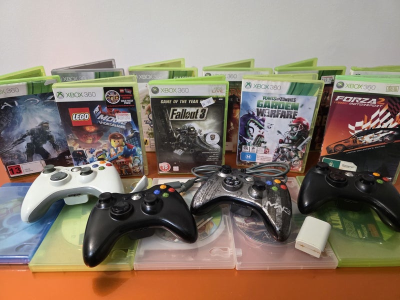 HUGE BULK XBOX 360 Games and Controllers - $1 RESERVE for the lot! Carousel 1