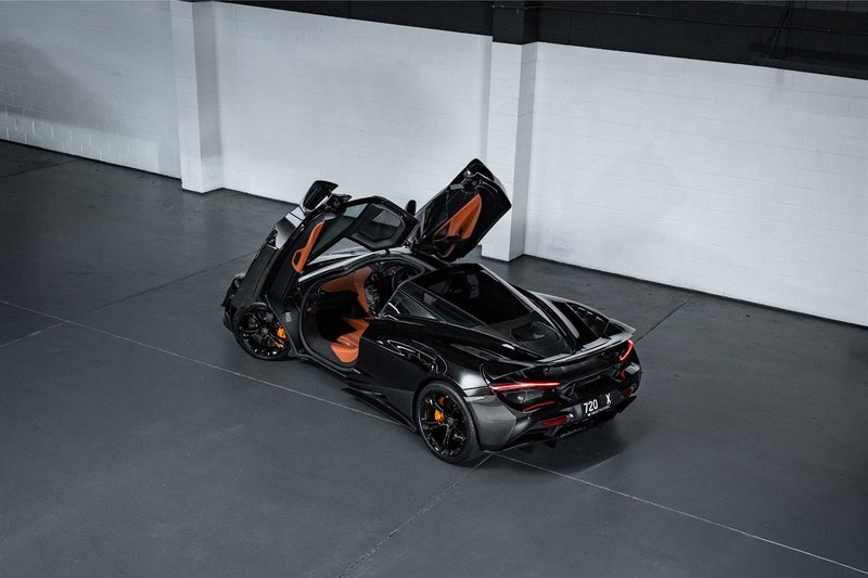 2018 McLaren 720S 4.0L Twin Turbo V8, photo 2