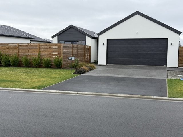 Image 1 of 11