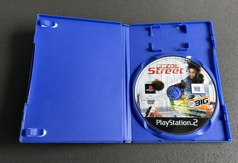 FIFA Street - PS2 Carousel 2