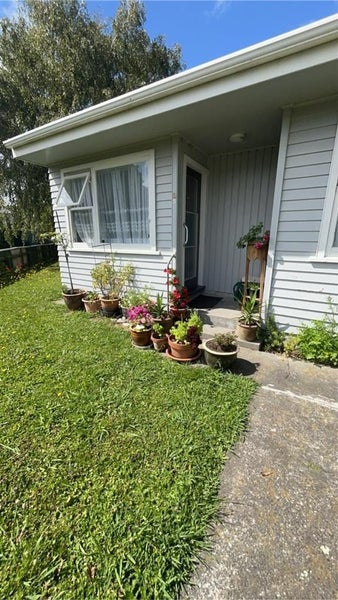Image 1 of 10