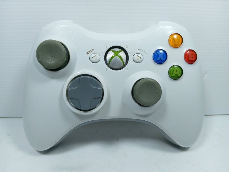 OFFICIAL Xbox 360 Wireless Controller Carousel 1