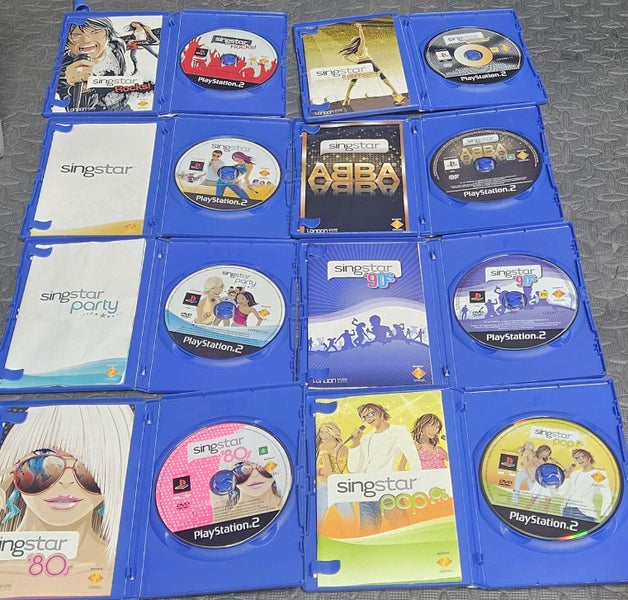 Singstar X 8 Games + Manuals / Microphones Carousel 2