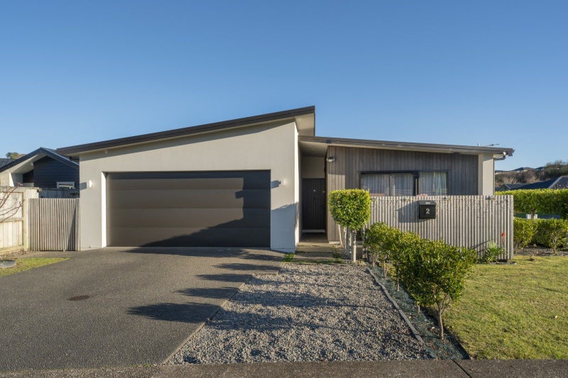 Image 1 of 20