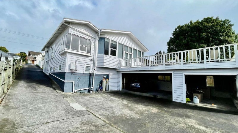 Image 1 of 8